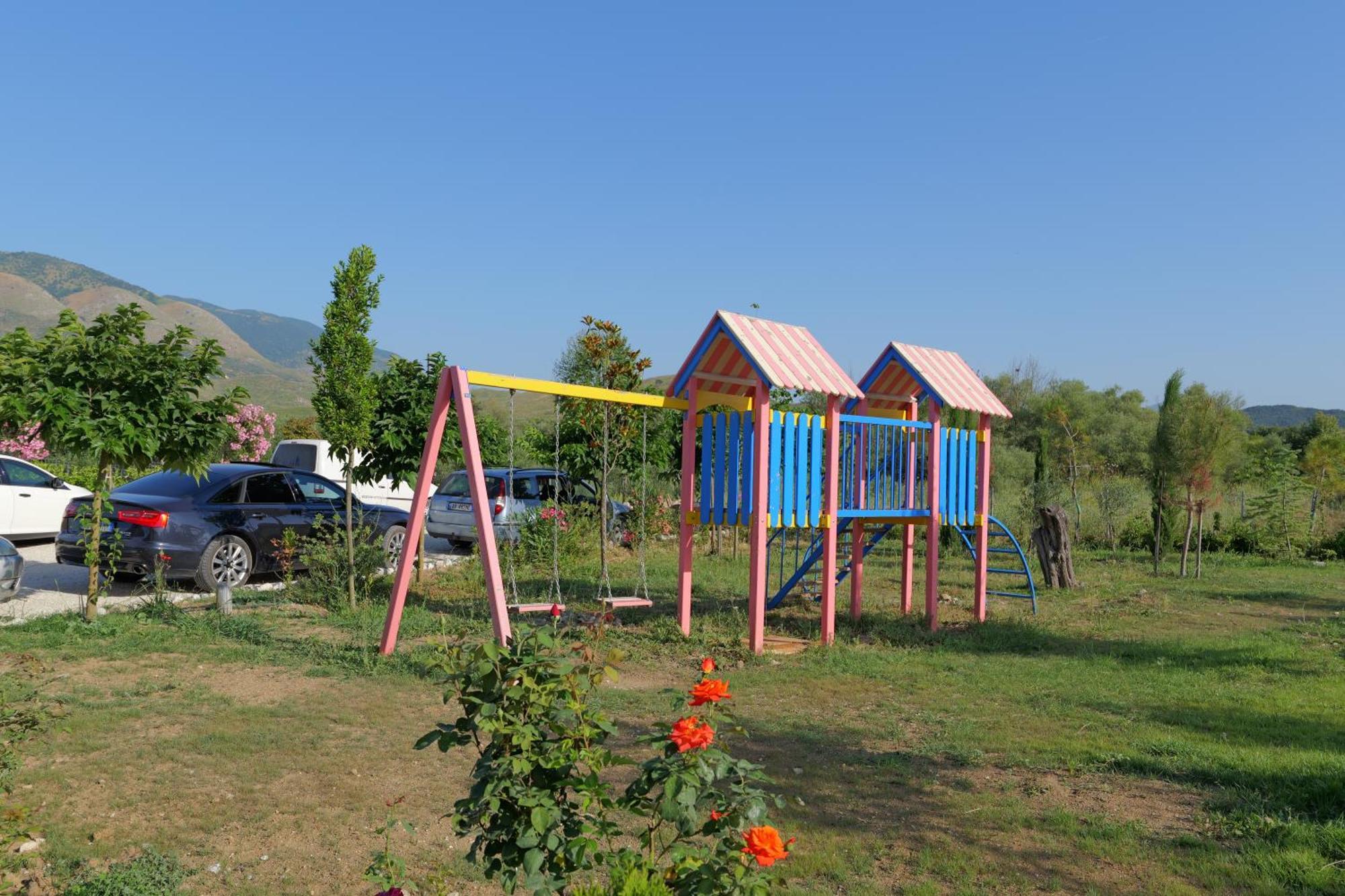 Mesopotam Agrotourism Resort Sarandë Esterno foto