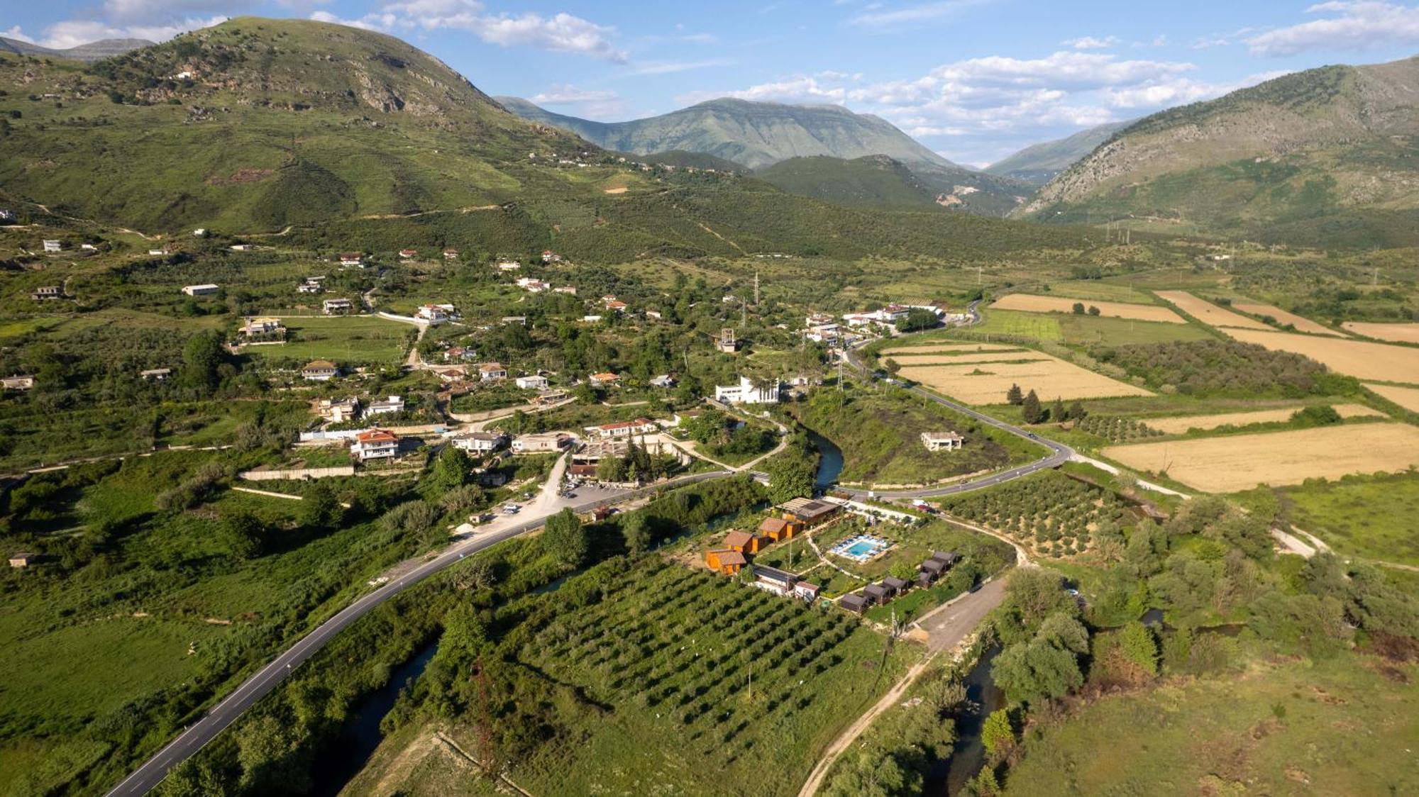 Mesopotam Agrotourism Resort Sarandë Esterno foto